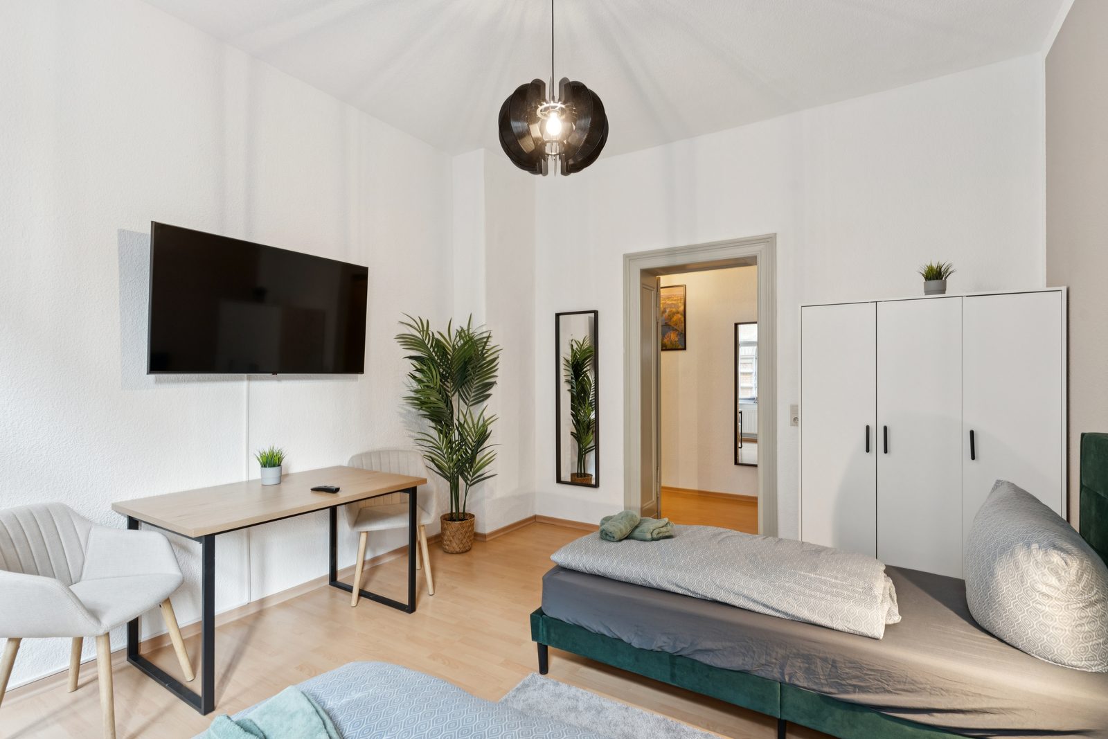 Möbliertes Apartment Larooms KU11 in Halle (Saale) 5