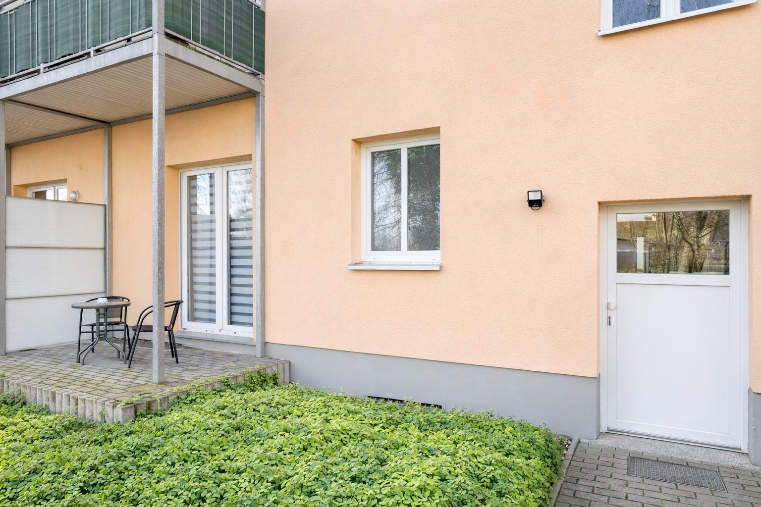 Möbliertes Apartment Larooms NS02 in Merseburg 5